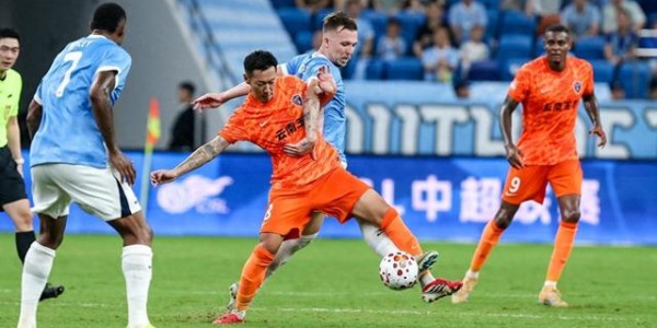 bob体育app下载-上港肠子悔青了？放走的国脚王牌中场在玉昆爆发，自己却深陷泥潭|徐新|上海海港|云南|云南玉昆|中超_新浪体育_新浪新闻